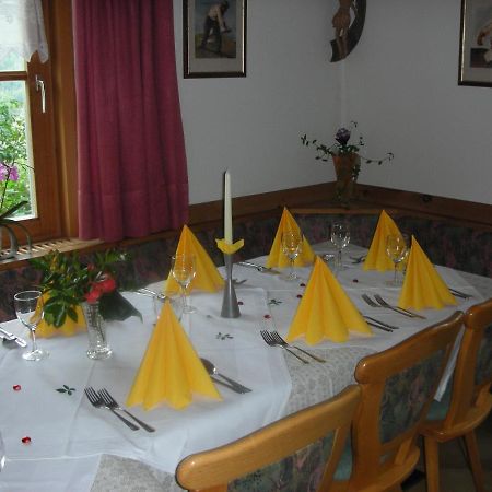 Gasthaus St. Valentin Chiusa Exterior photo
