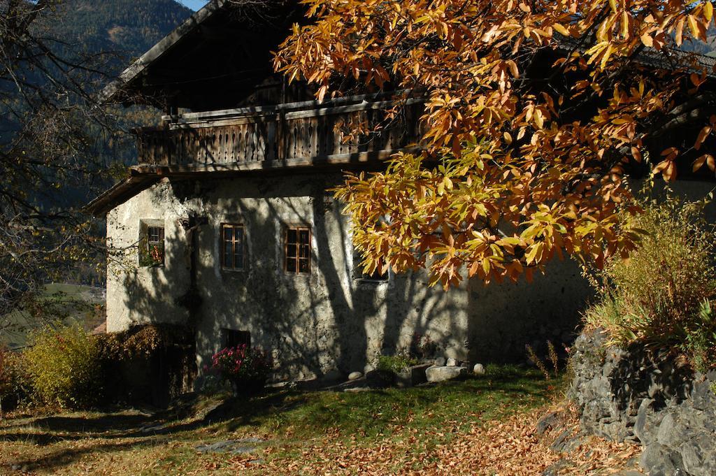 Gasthaus St. Valentin Chiusa Exterior photo