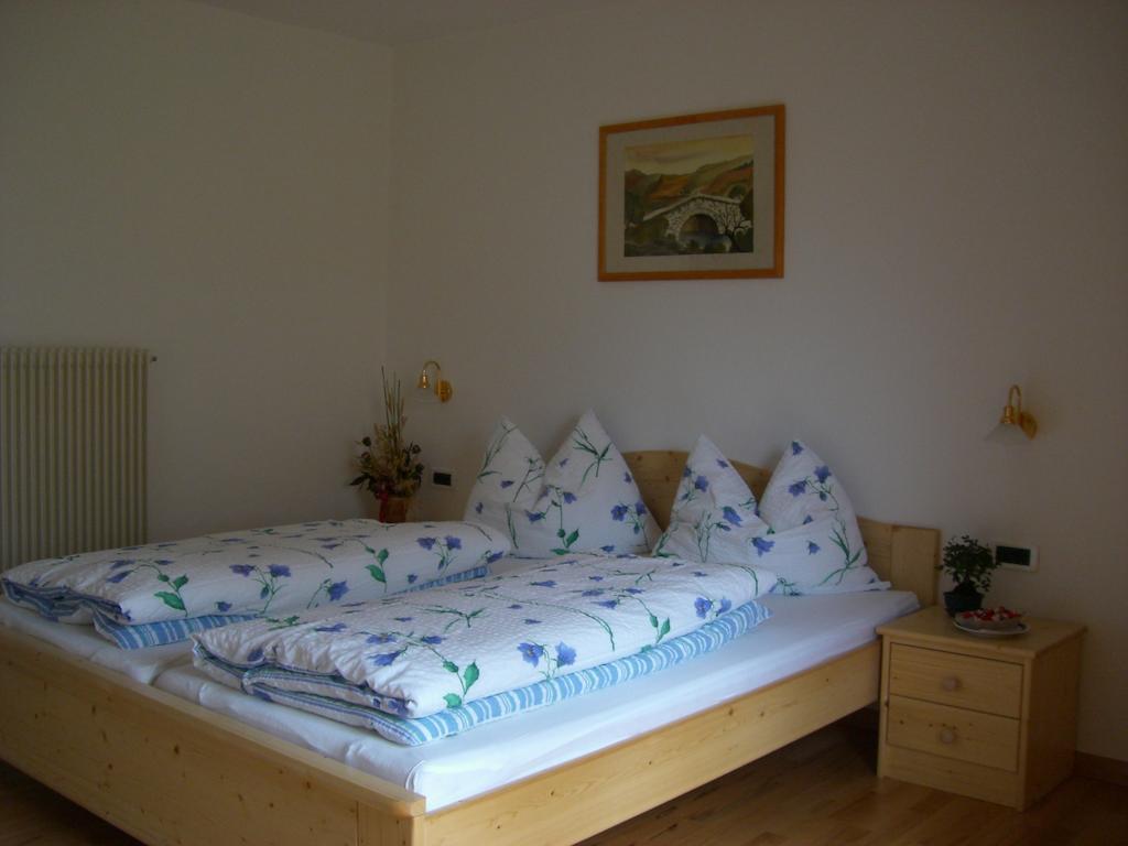Gasthaus St. Valentin Chiusa Room photo