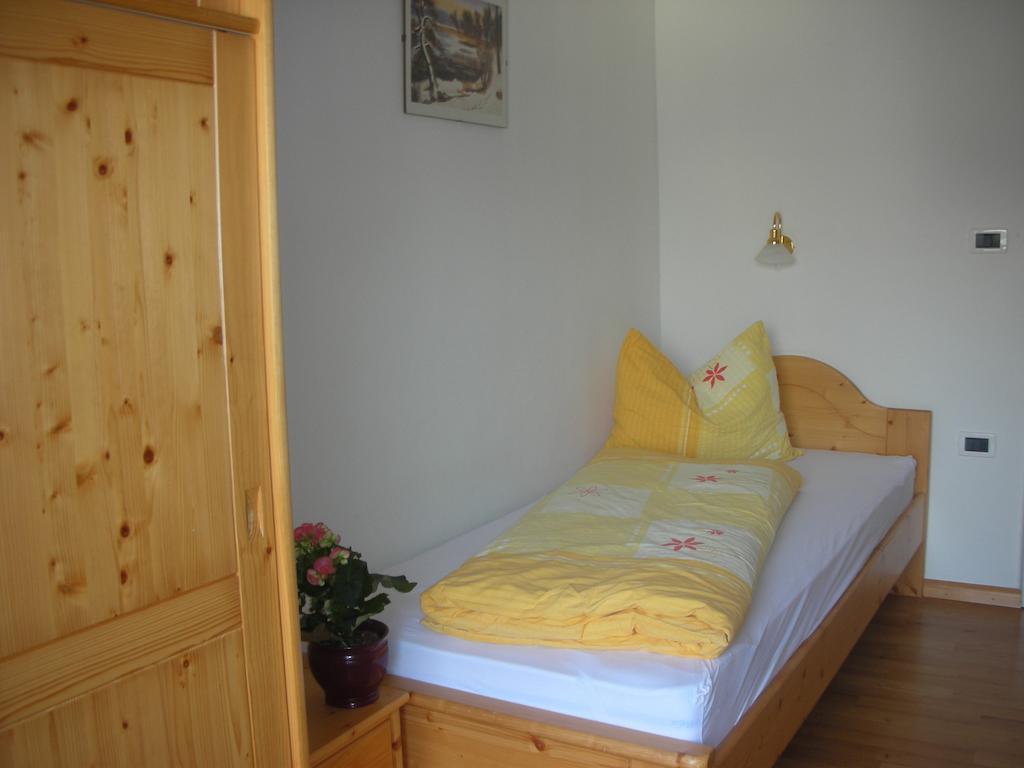 Gasthaus St. Valentin Chiusa Room photo
